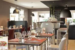 Orly 3* Morangis (Essonne)